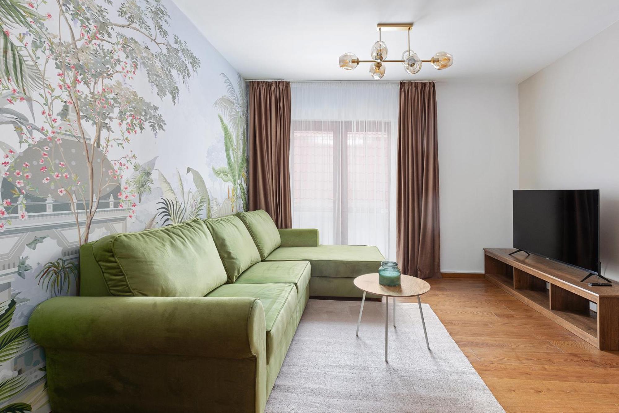 Peak Aparthotel - Old Town - By Cityhost Brasov Exterior photo